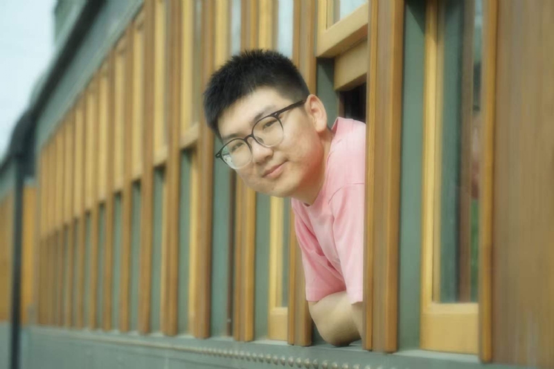 锦瑟无端五十弦的第一张照片--南阳相亲服务中心